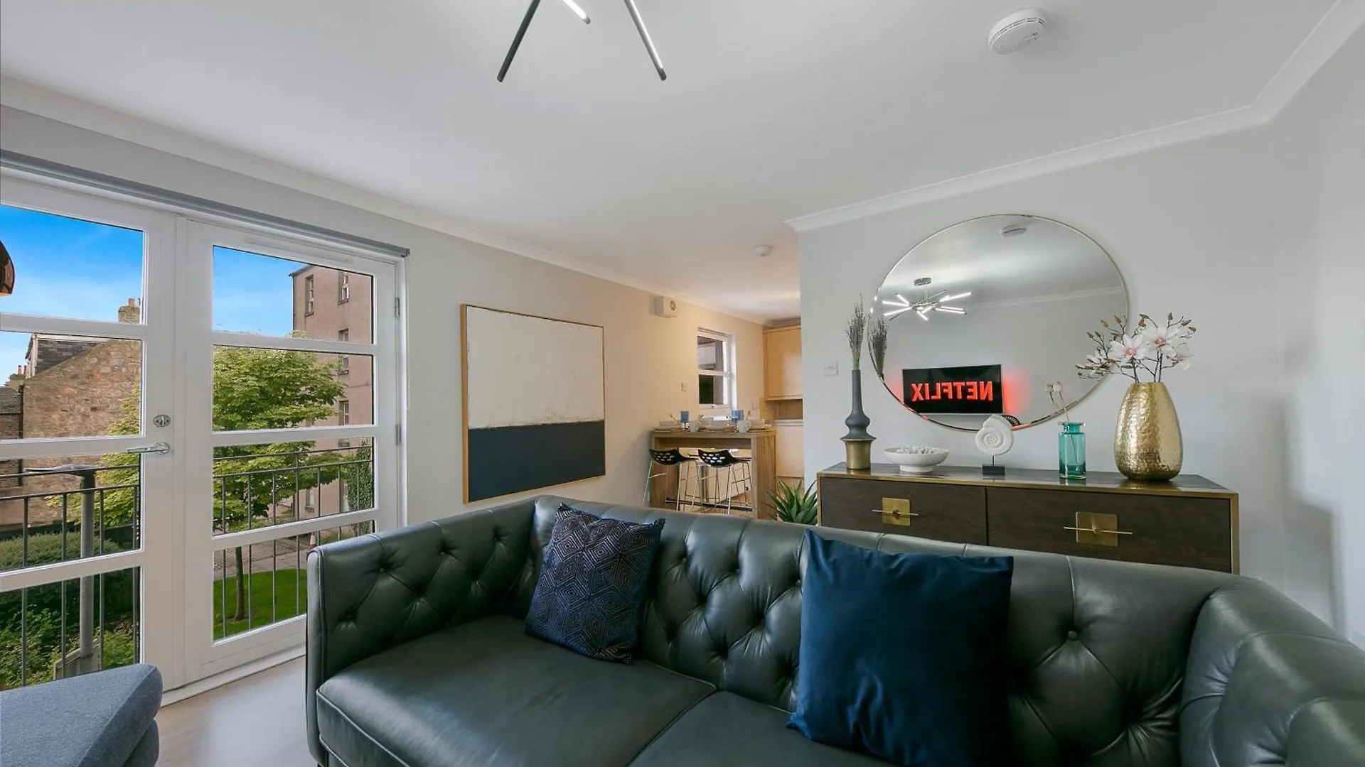 Dee Street Suite - Grampian Lettings Ltd Aberdeen 0*,  United Kingdom