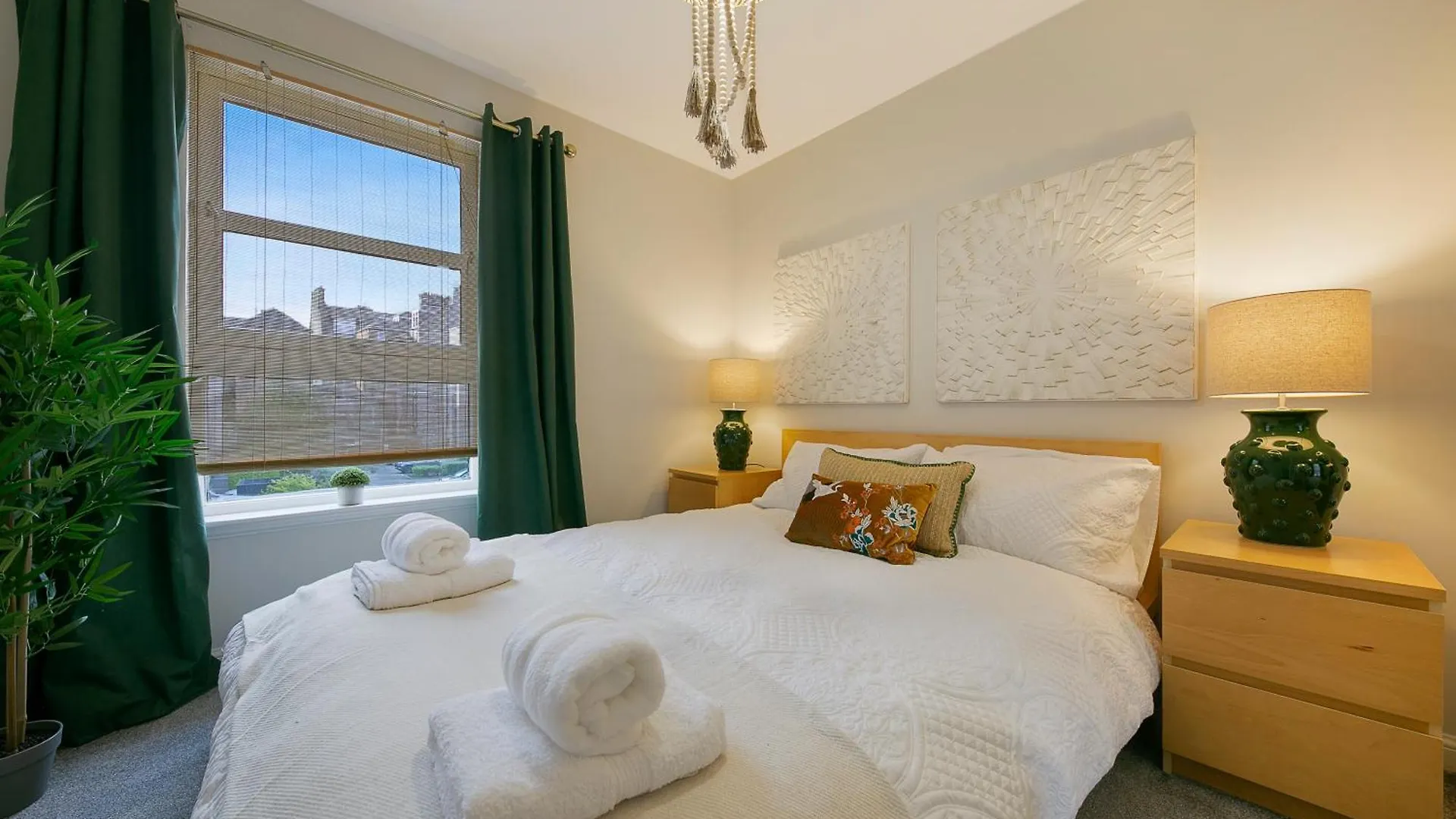 Dee Street Suite - Grampian Lettings Ltd アバディーン