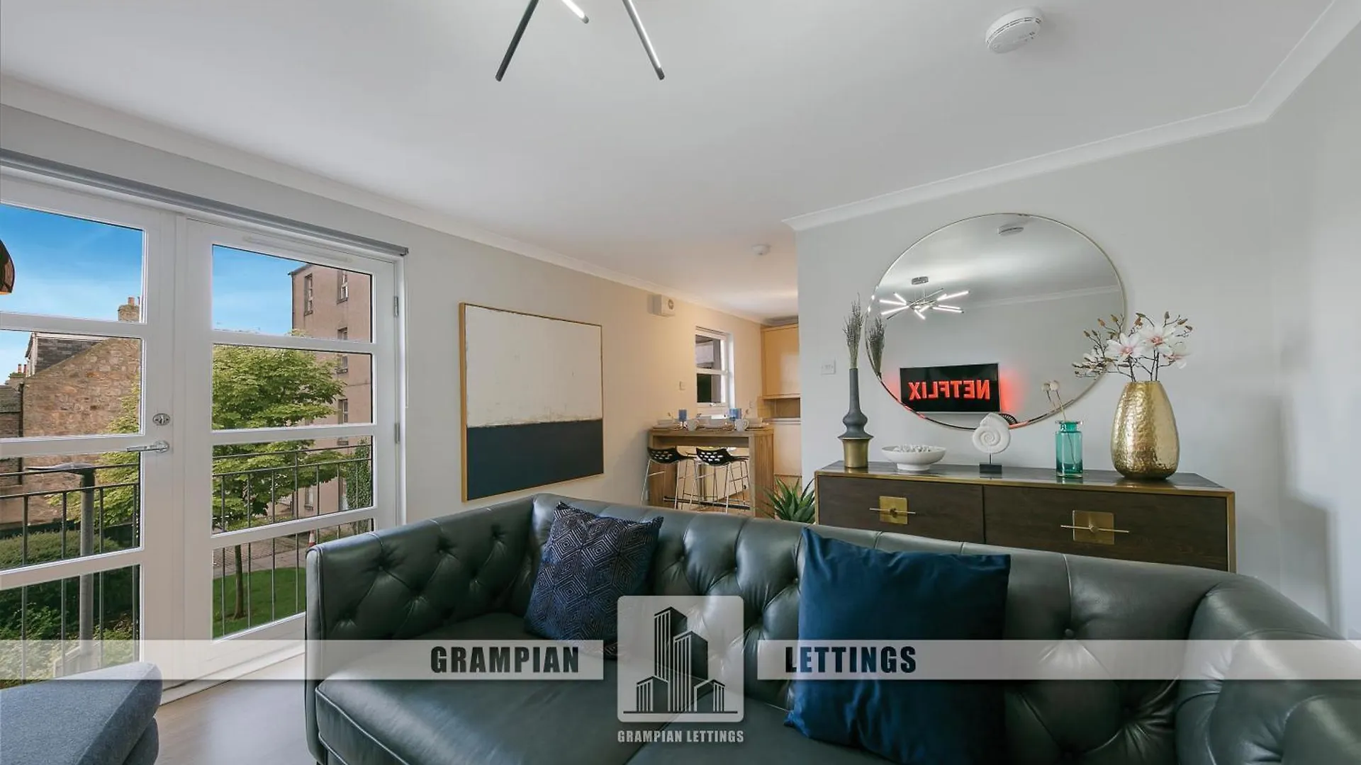 Dee Street Suite - Grampian Lettings Ltd アバディーン